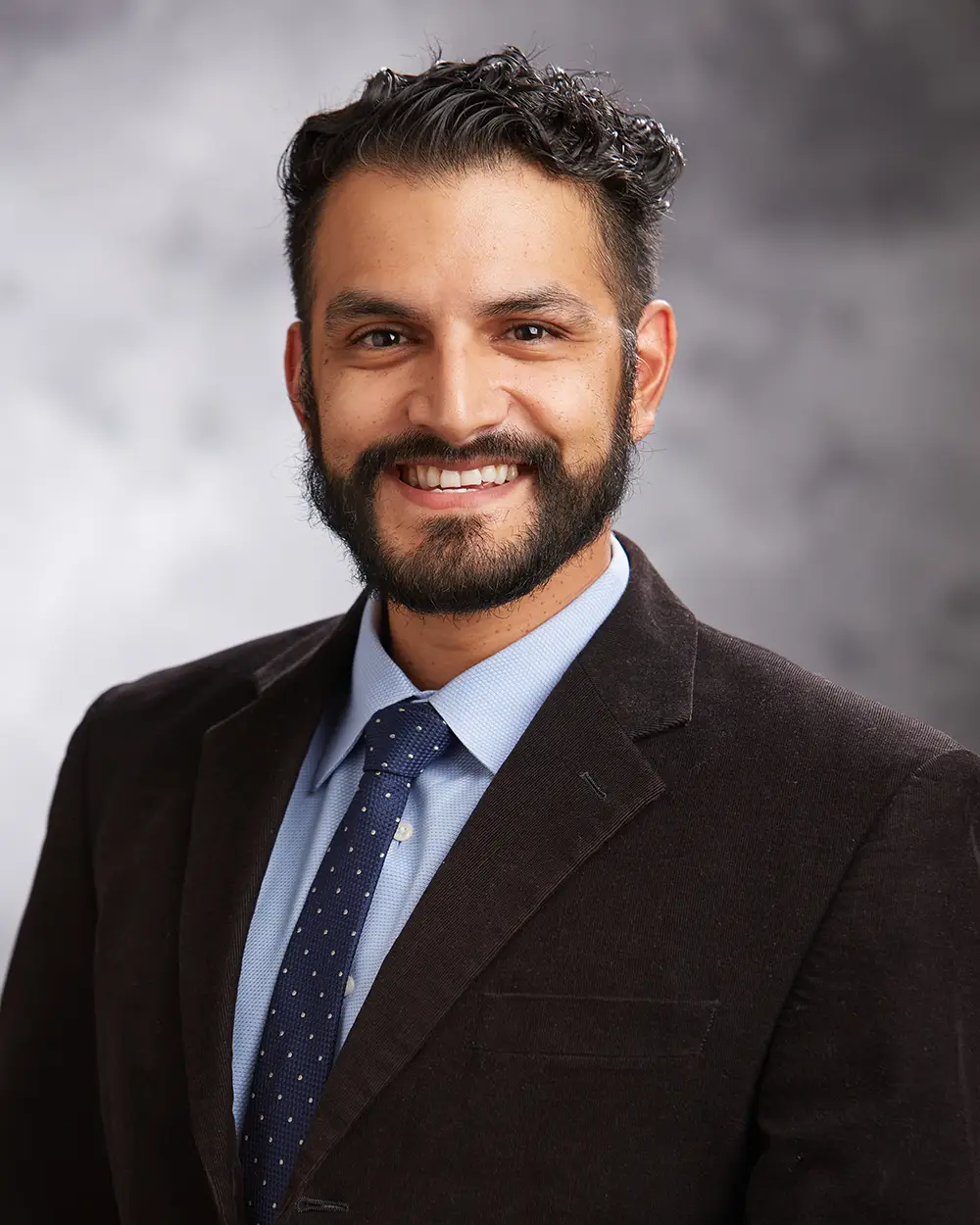 Dr. Valenzuela